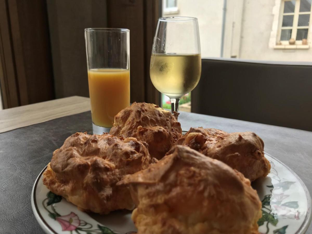 Logis Hotel - Le Relais Saint Vincent Ligny-le-Châtel Eksteriør billede